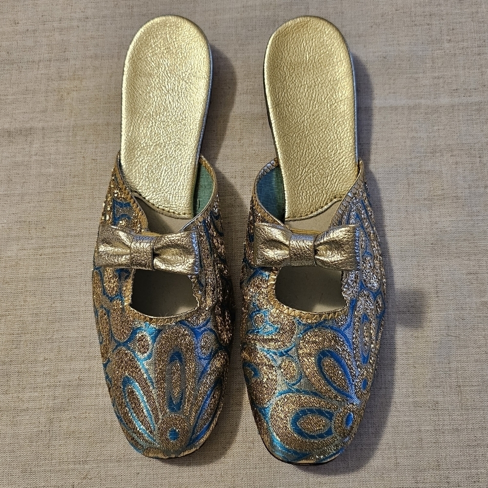 Vintage 1960s Lullabies Slip On Slipper Shoes Blue and Gold Size 8